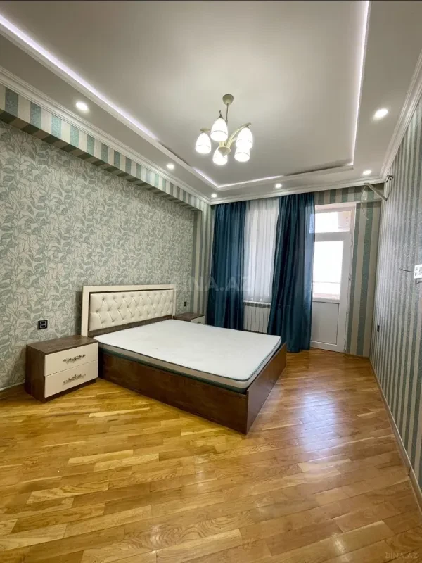 Kirayə verilir 2 otaqlı mənzil 65 m²