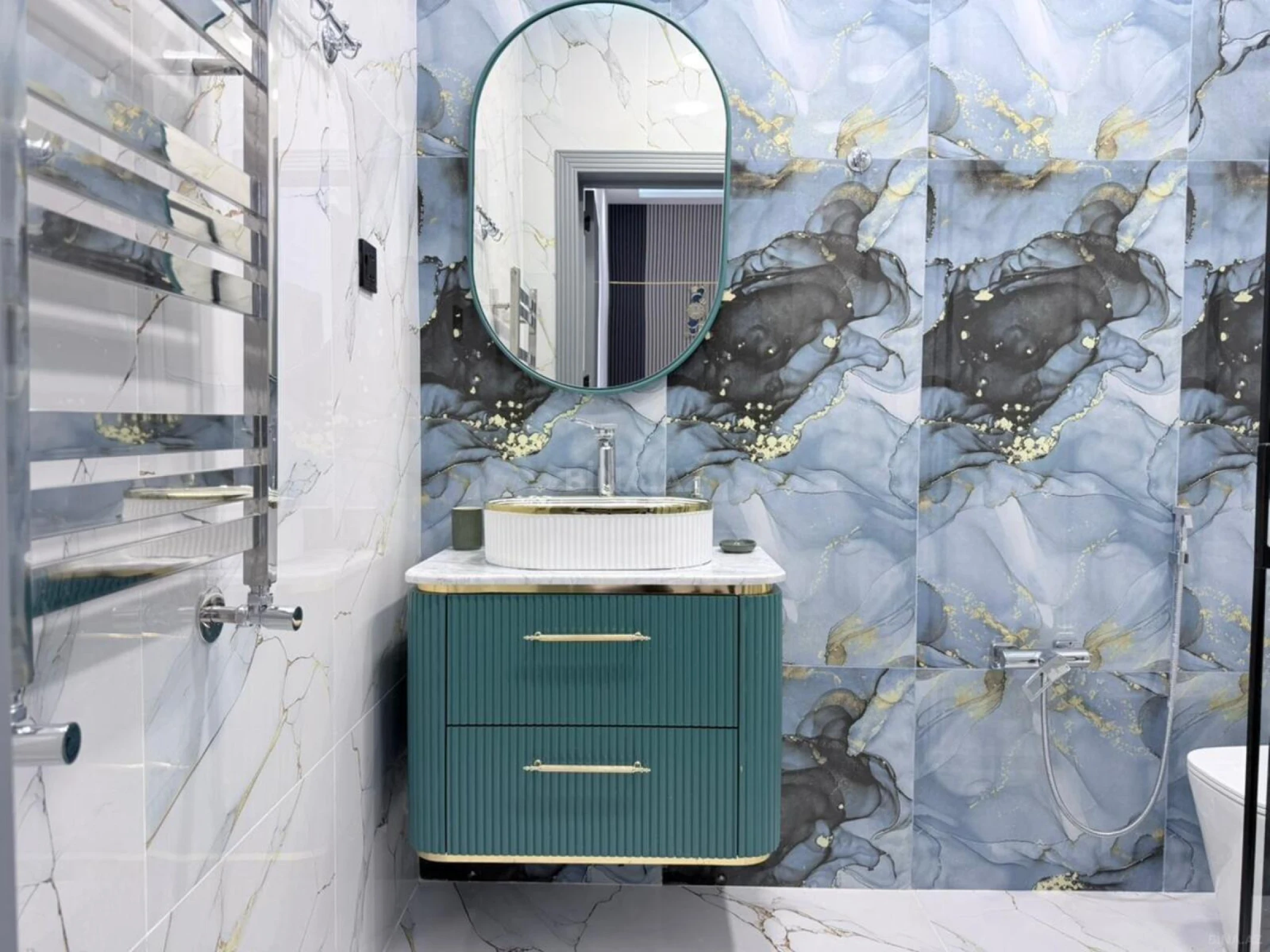Satılır 4 otaqlı həyət evi 250 m²