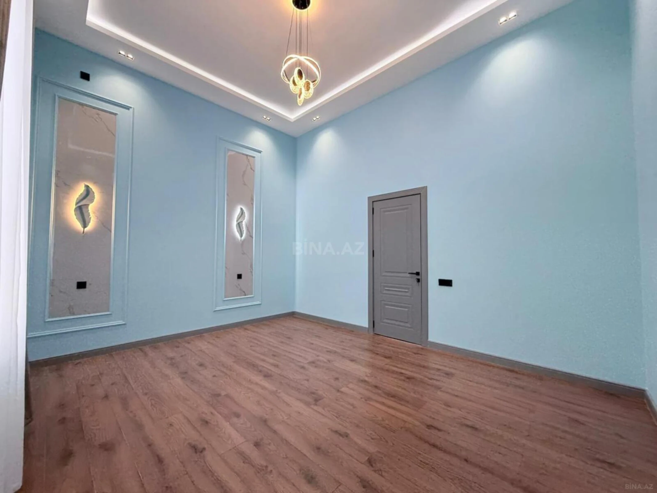 Satılır 4 otaqlı həyət evi 250 m²