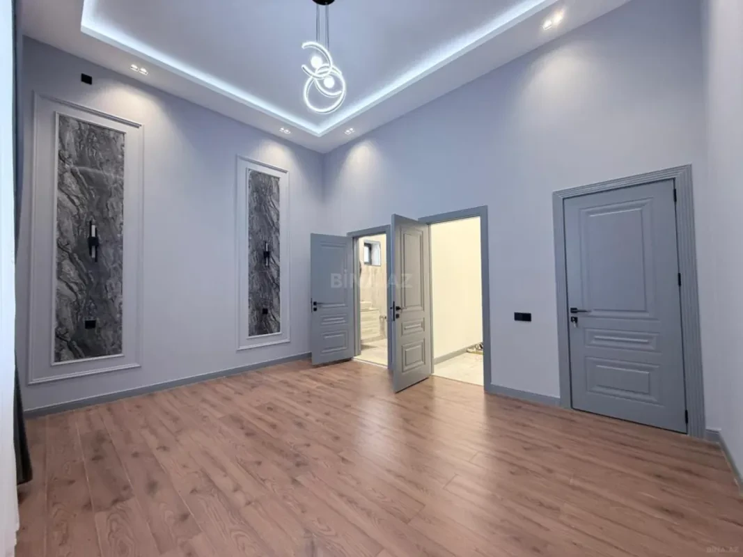 Satılır 4 otaqlı həyət evi 250 m²