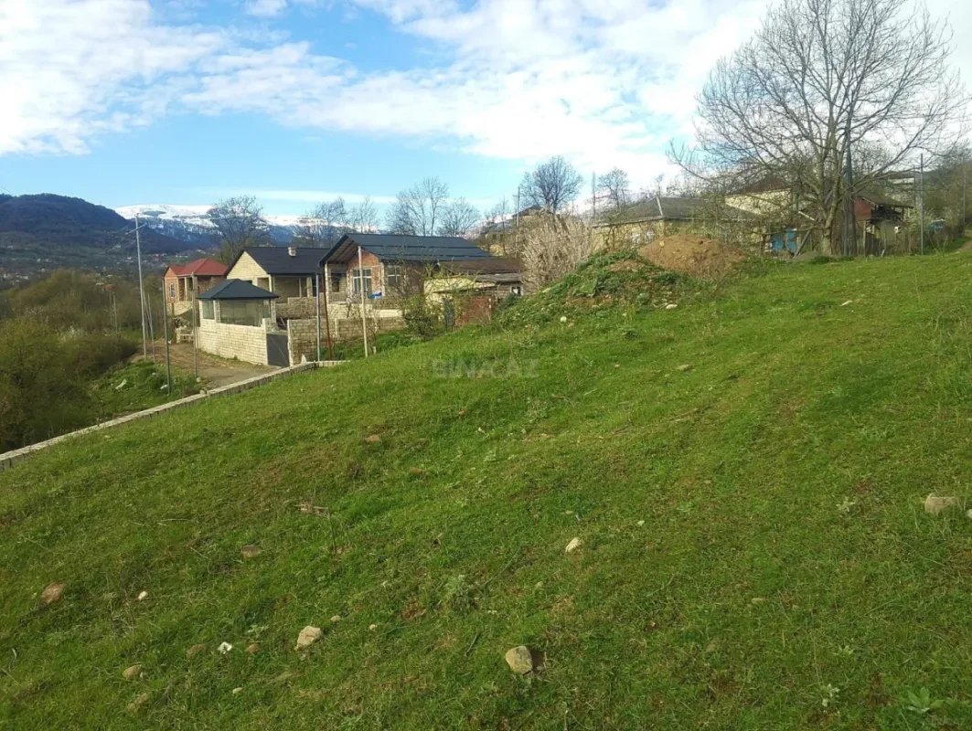 Satılır torpaq sahəsi 6 m²
