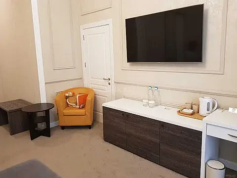 Satılır obyekt 1200 m²