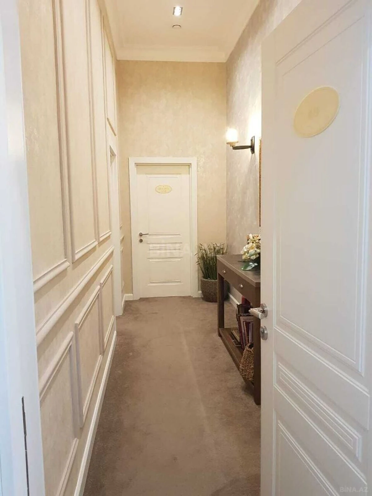 Satılır obyekt 1200 m²