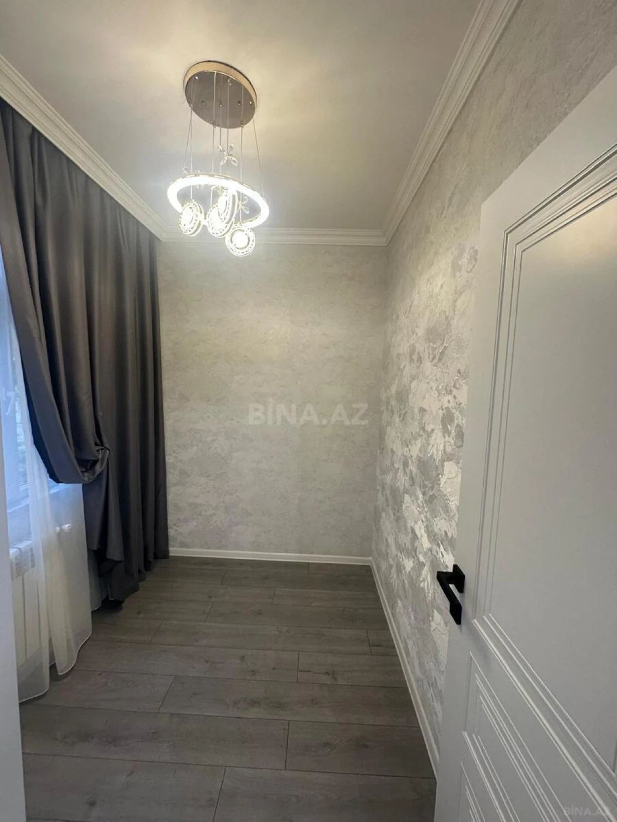 Satılır 3 otaqlı mənzil 57 m²