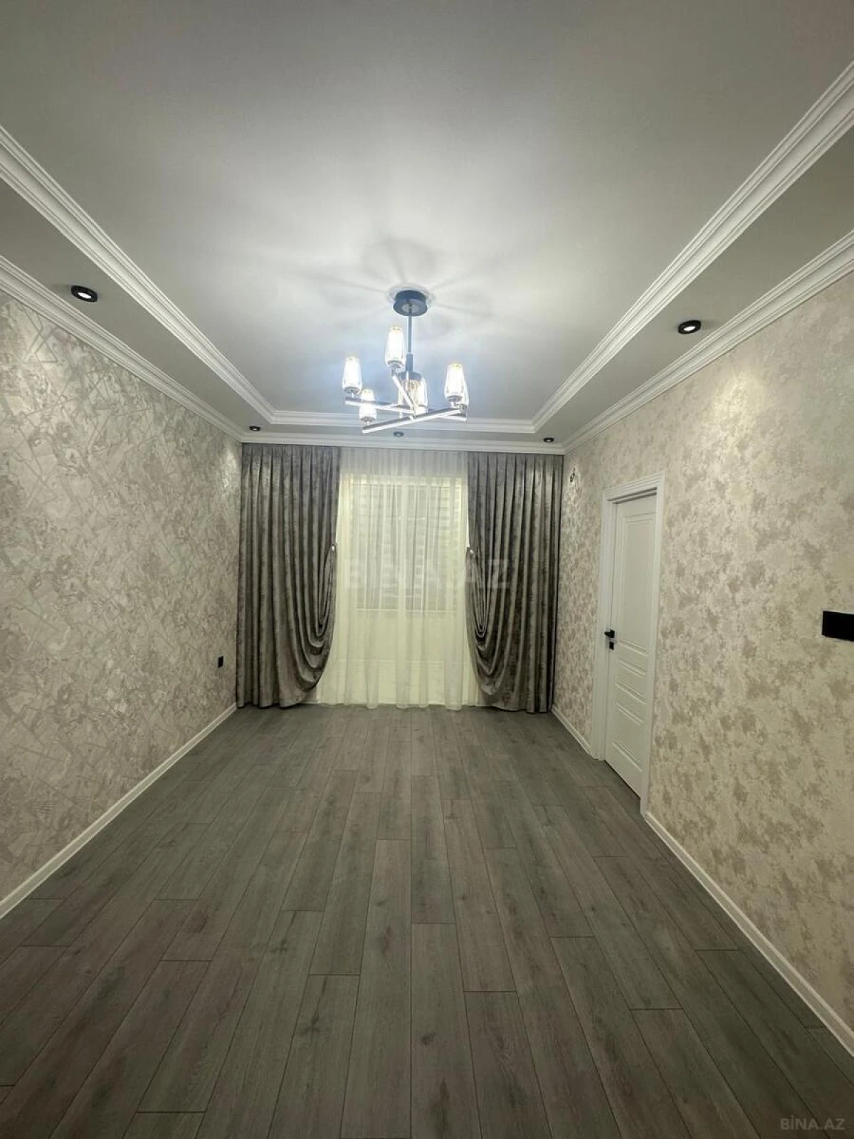 Satılır 3 otaqlı mənzil 57 m²