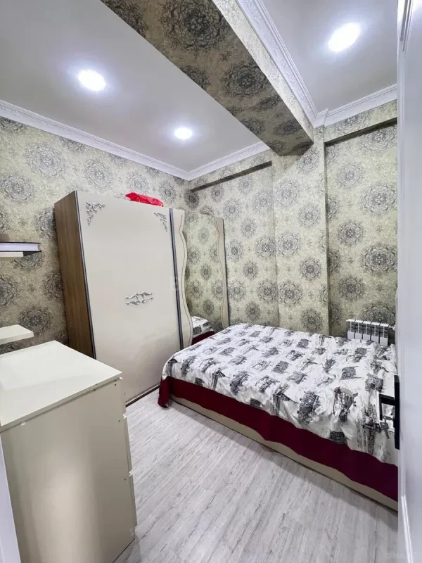 Satılır 2 otaqlı mənzil 54 m²