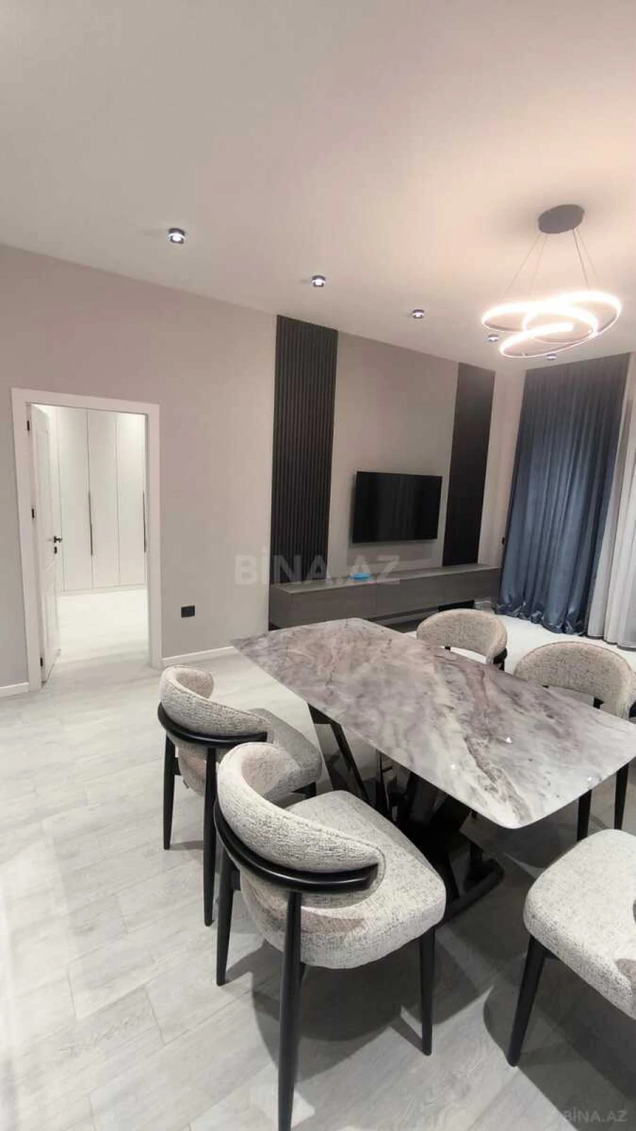 Satılır 3 otaqlı mənzil 95 m²