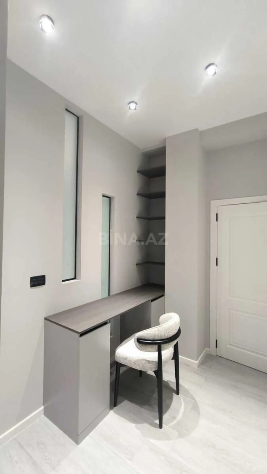 Satılır 3 otaqlı mənzil 95 m²