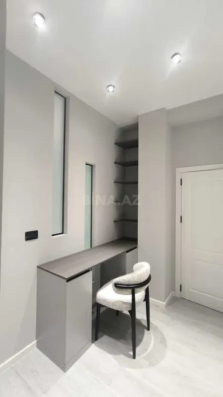 Satılır 3 otaqlı mənzil 95 m²