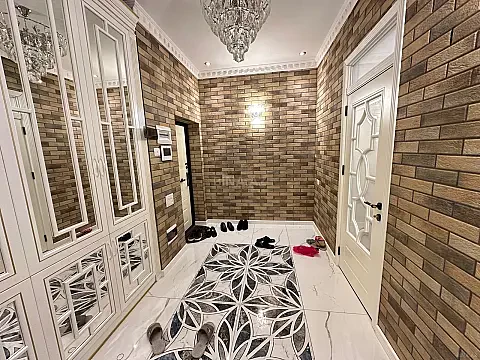Satılır 3 otaqlı mənzil 120 m²