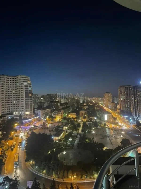 Kirayə verilir 3 otaqlı mənzil 147 m²