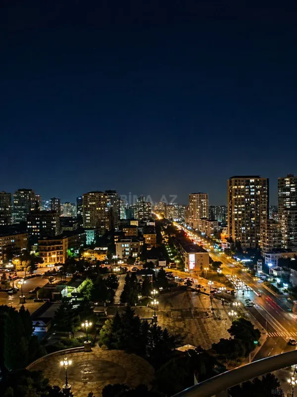 Kirayə verilir 3 otaqlı mənzil 147 m²