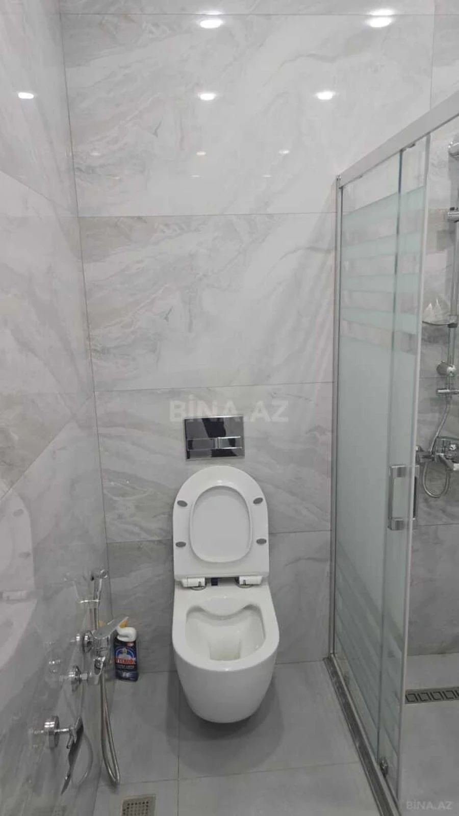 Satılır 2 otaqlı mənzil 78 m²