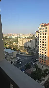 Satılır 2 otaqlı mənzil 78 m²