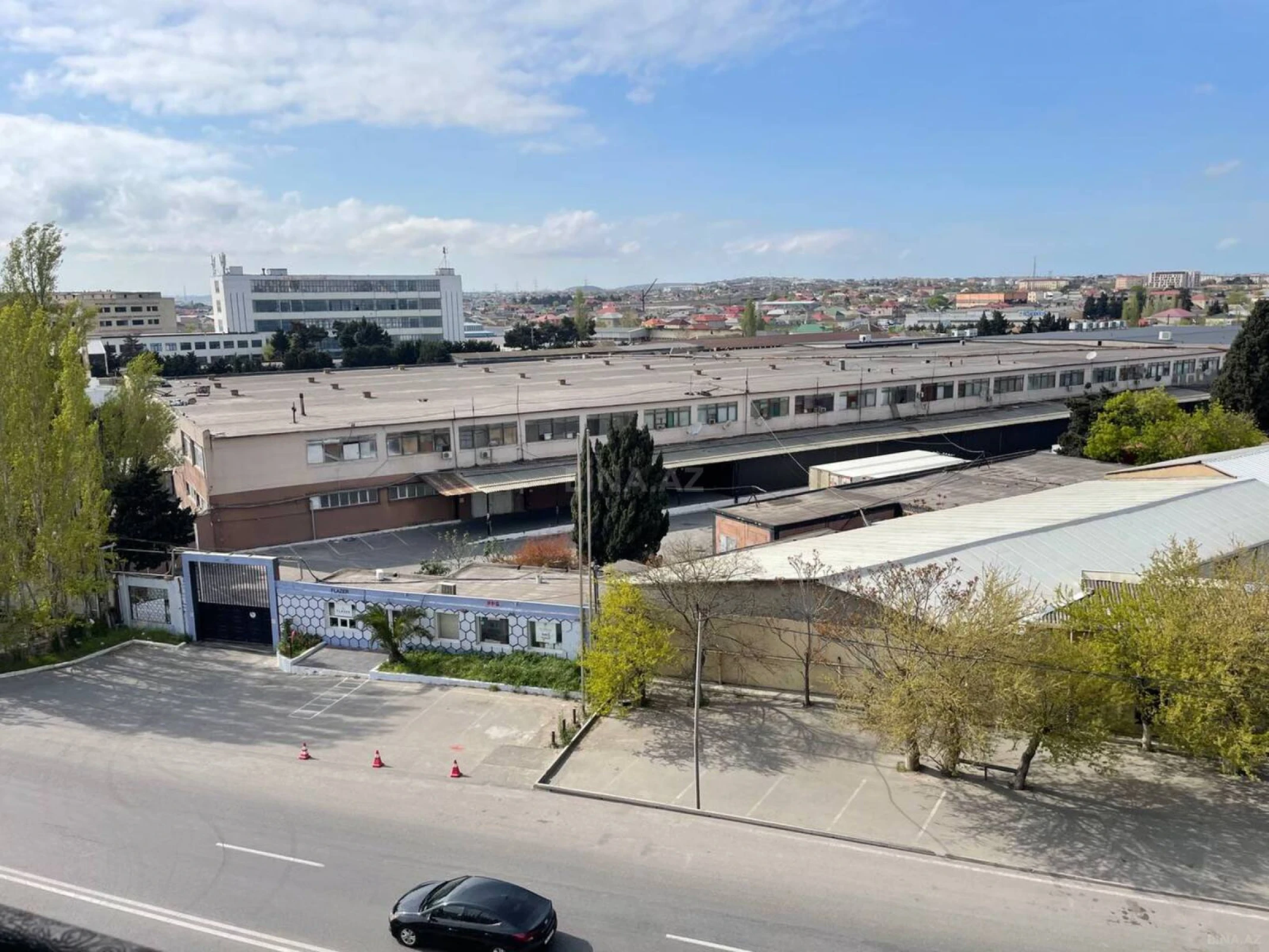 Satılır 2 otaqlı mənzil 82.7 m²