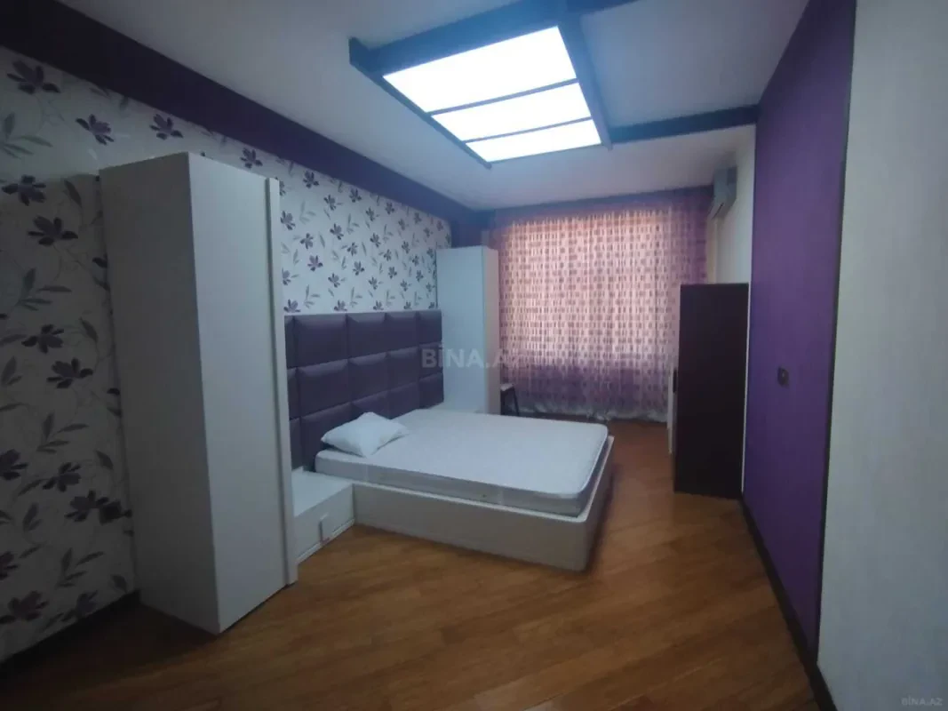 Kirayə verilir 3 otaqlı mənzil 155 m²