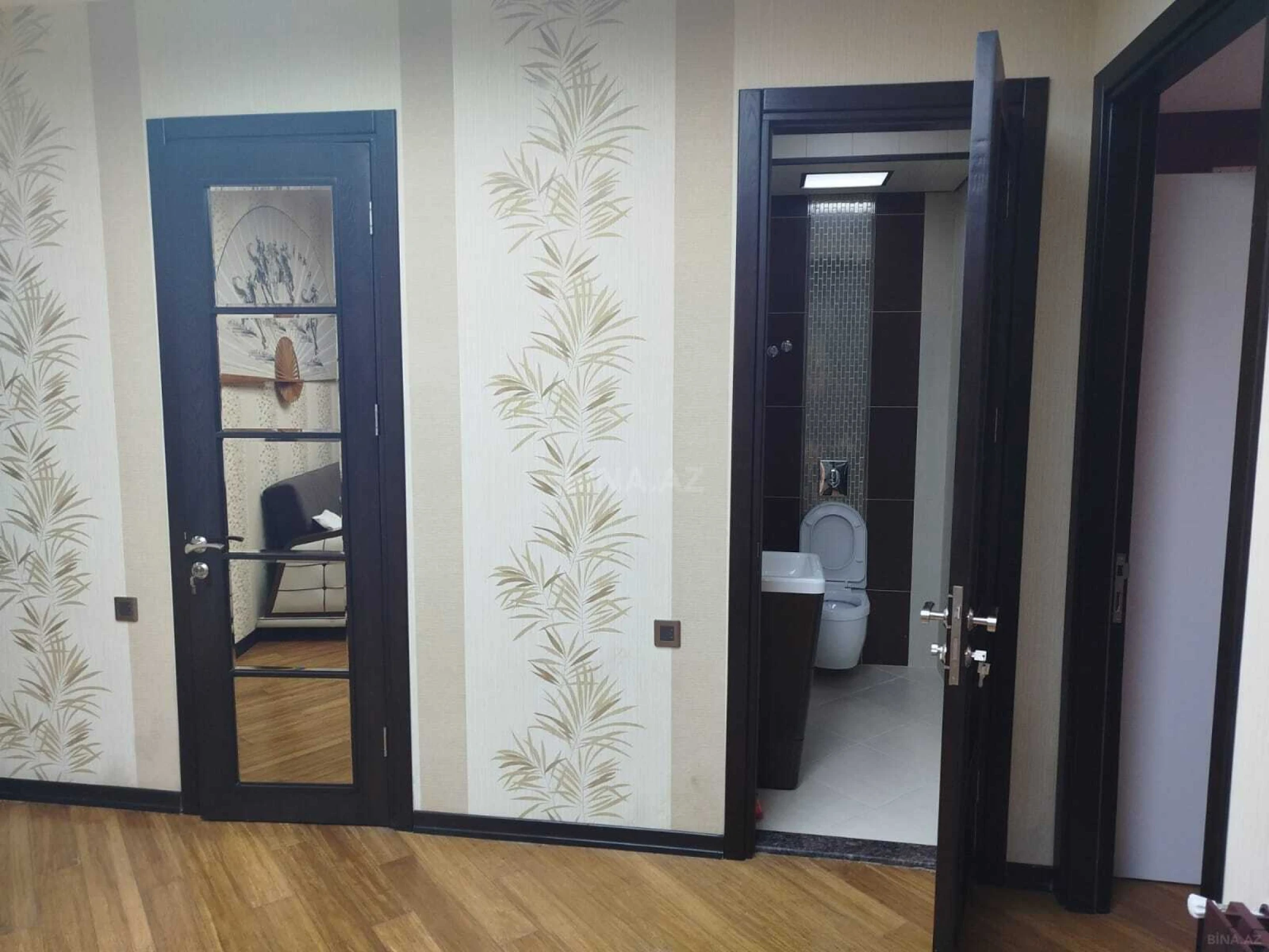 Kirayə verilir 3 otaqlı mənzil 155 m²