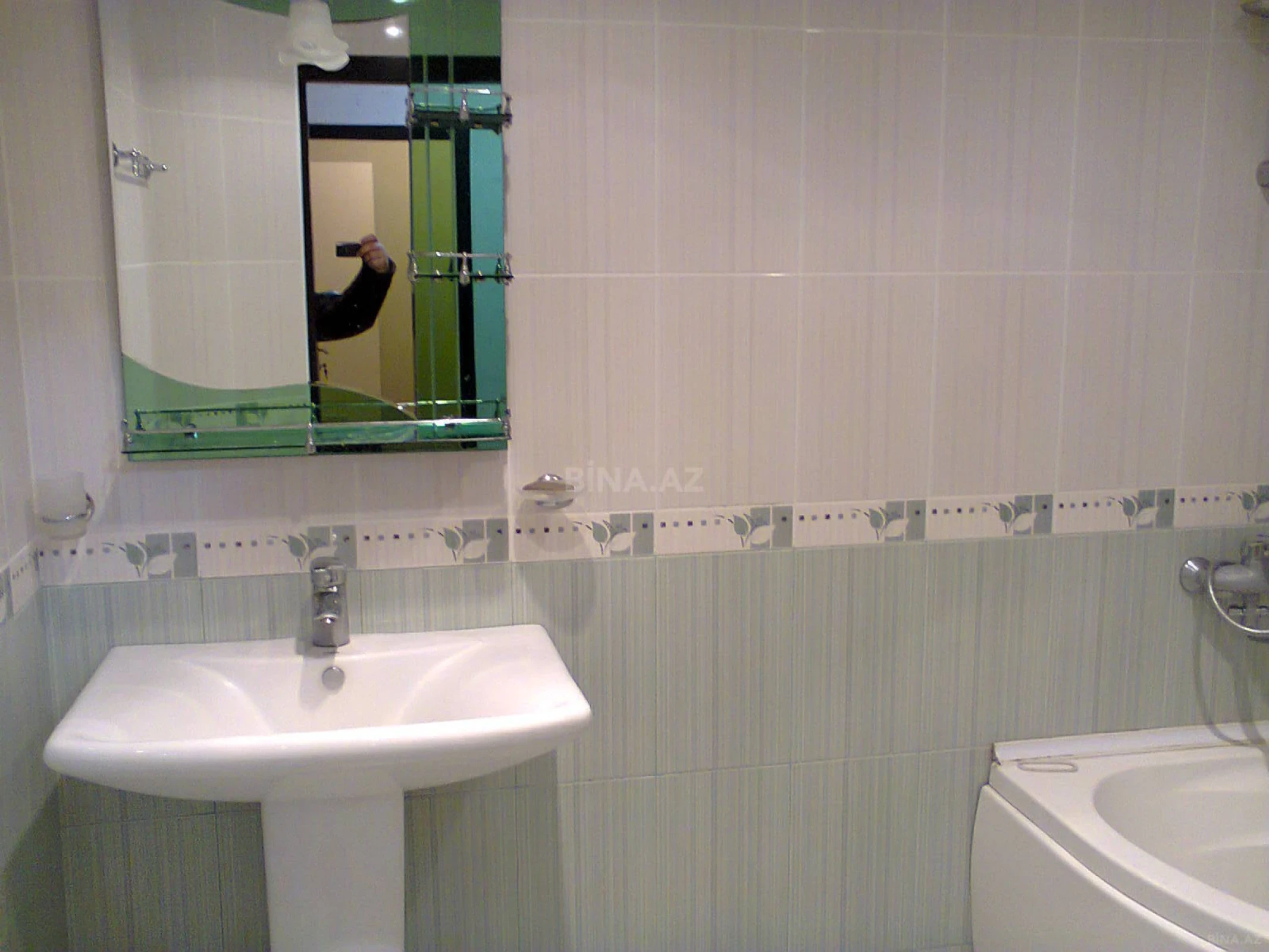 Kirayə verilir 3 otaqlı mənzil 77 m²