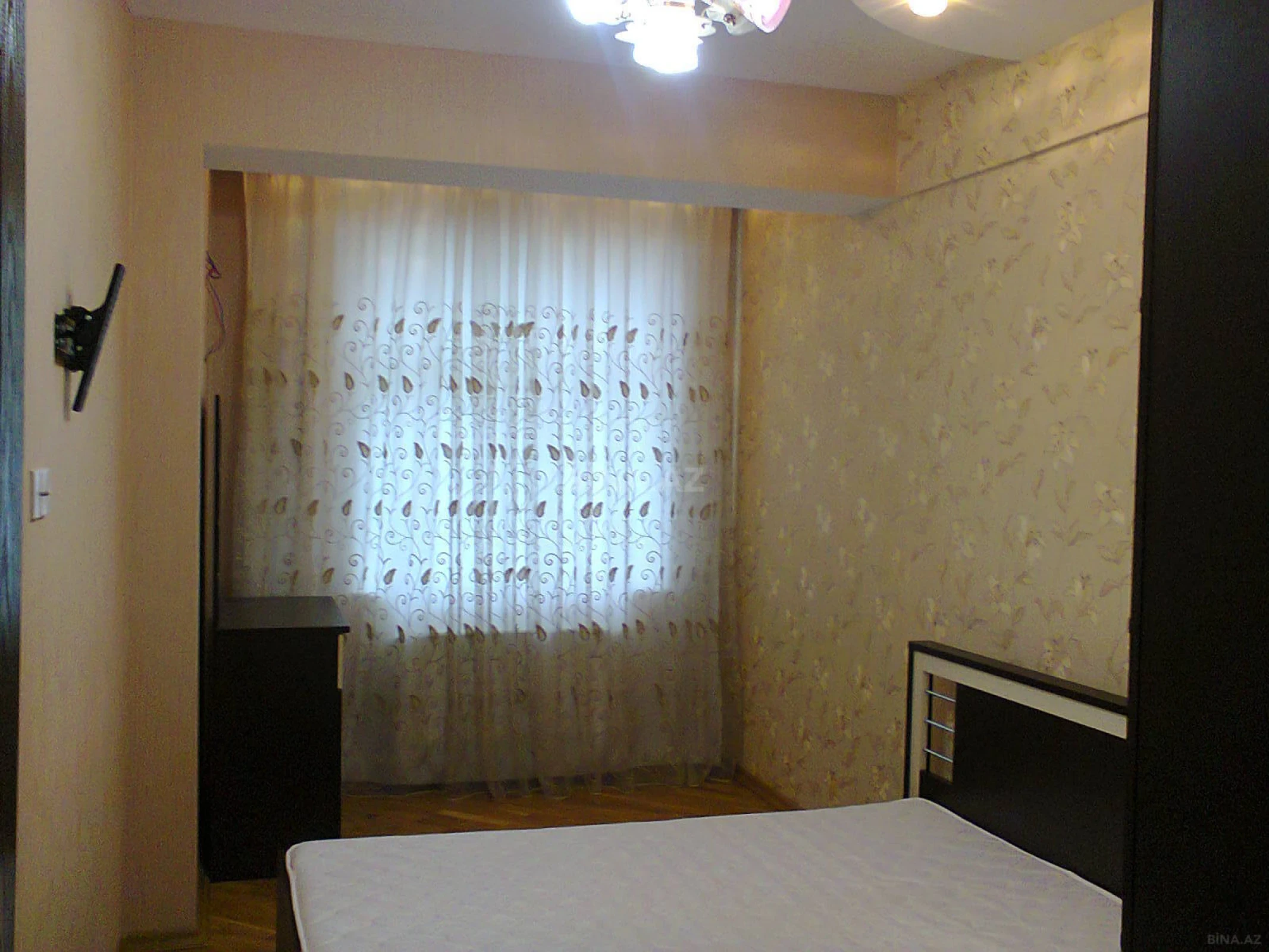 Kirayə verilir 3 otaqlı mənzil 77 m²