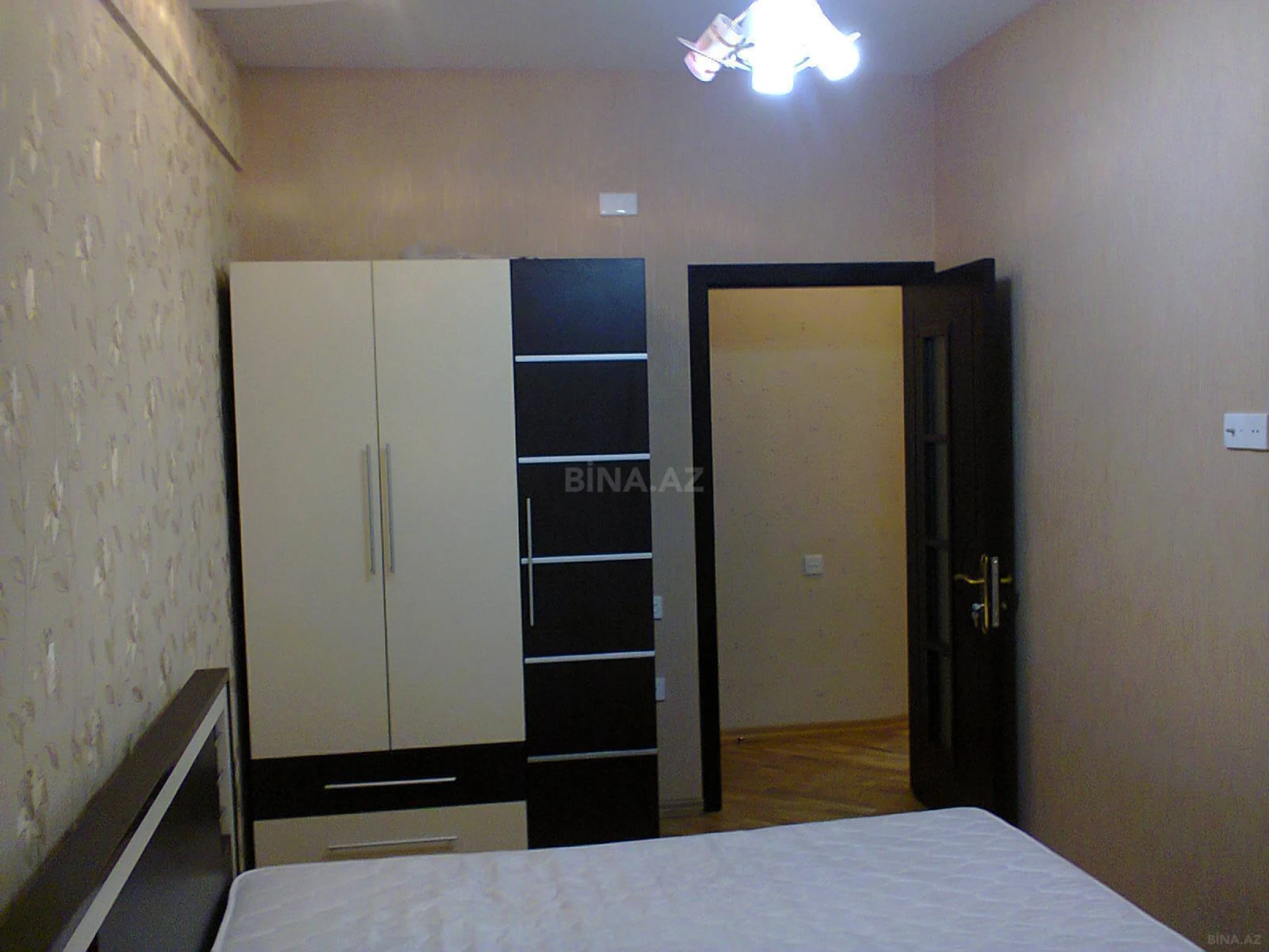 Kirayə verilir 3 otaqlı mənzil 77 m²