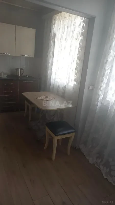 Kirayə verilir 2 otaqlı mənzil 50 m²