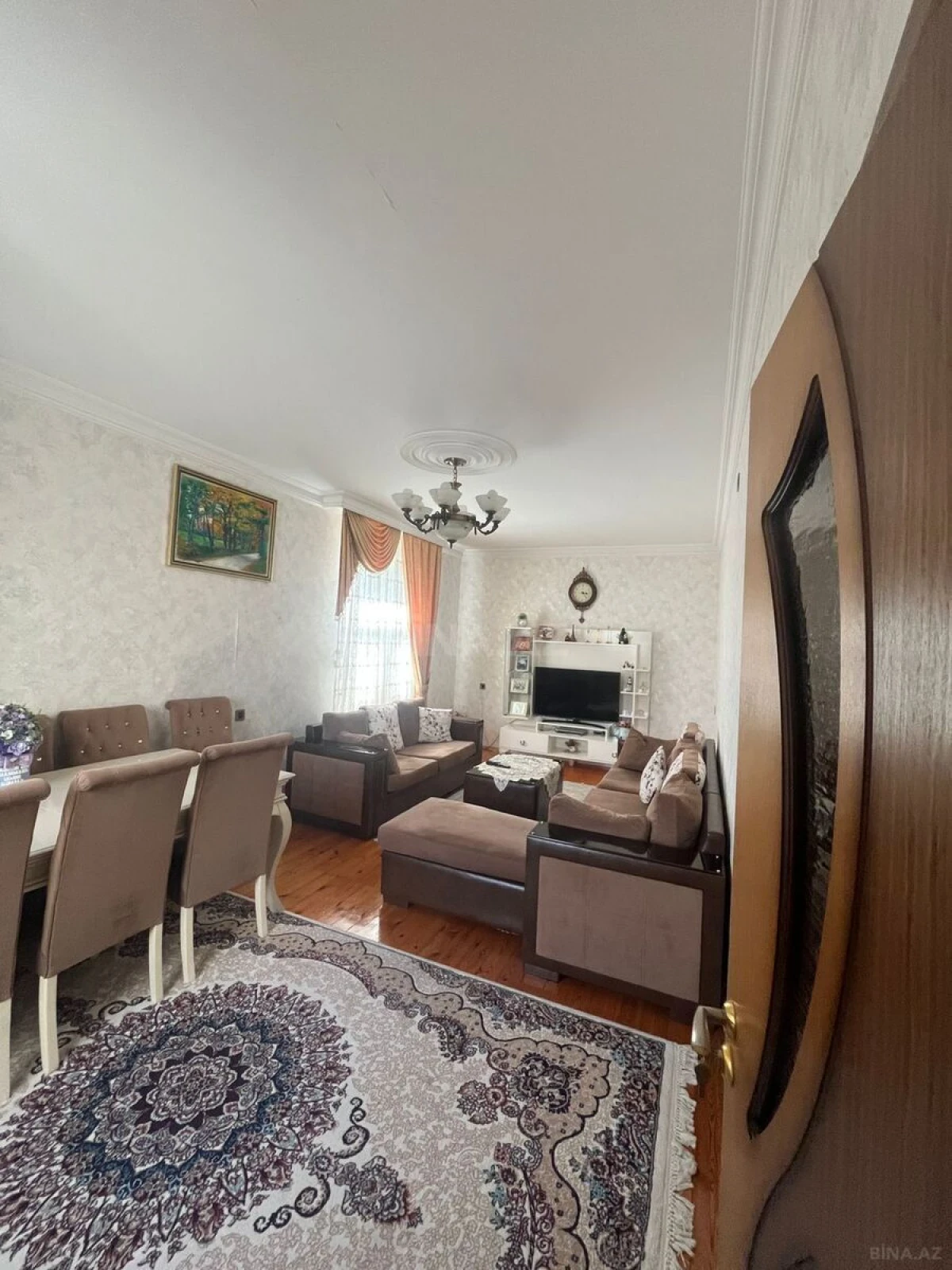 Satılır 5 otaqlı həyət evi 188 m²