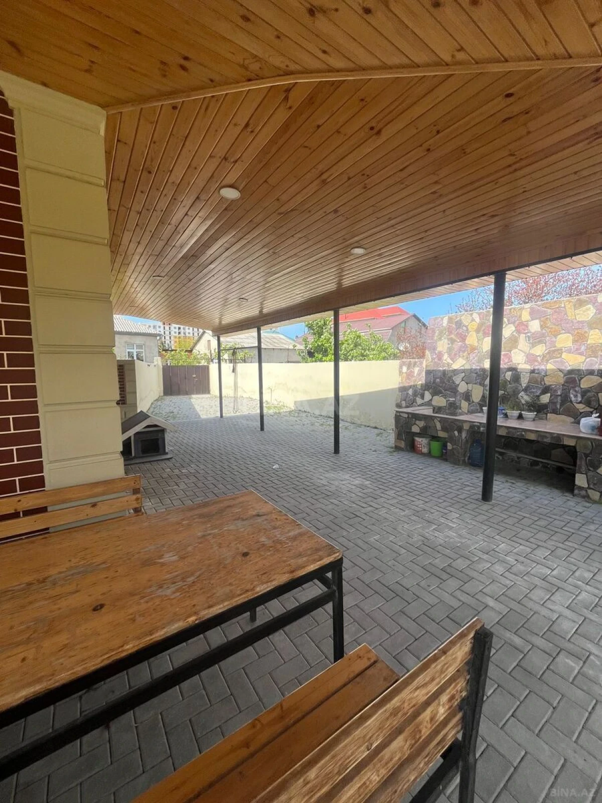 Satılır 5 otaqlı həyət evi 188 m²