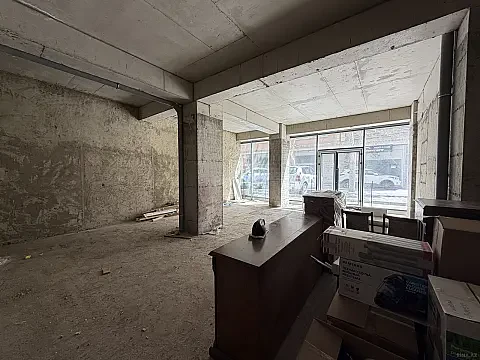 Satılır obyekt 81 m²