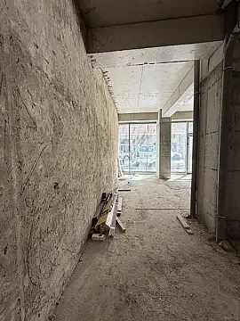 Satılır obyekt 81 m²