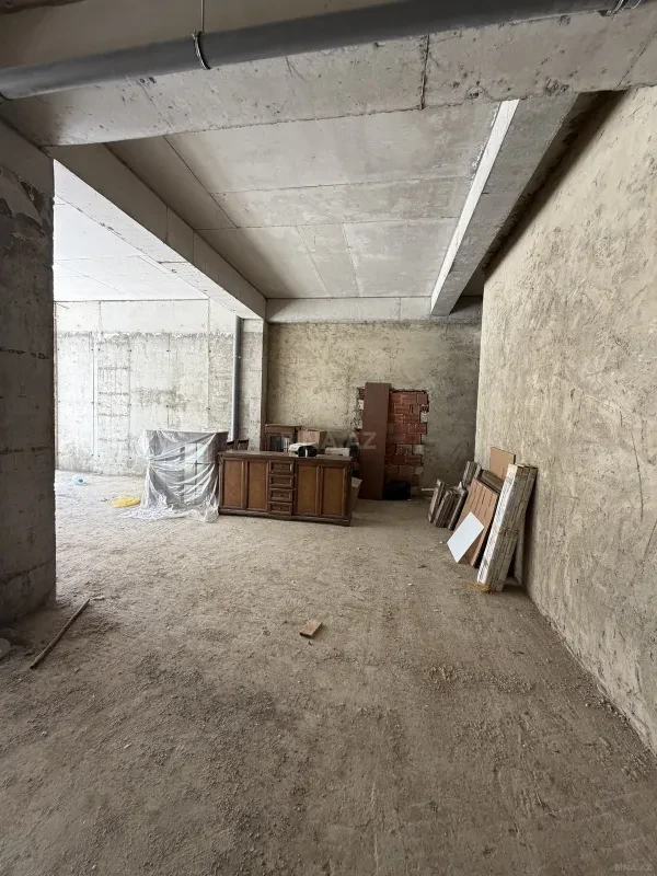 Satılır obyekt 81 m²