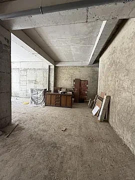 Satılır obyekt 81 m²