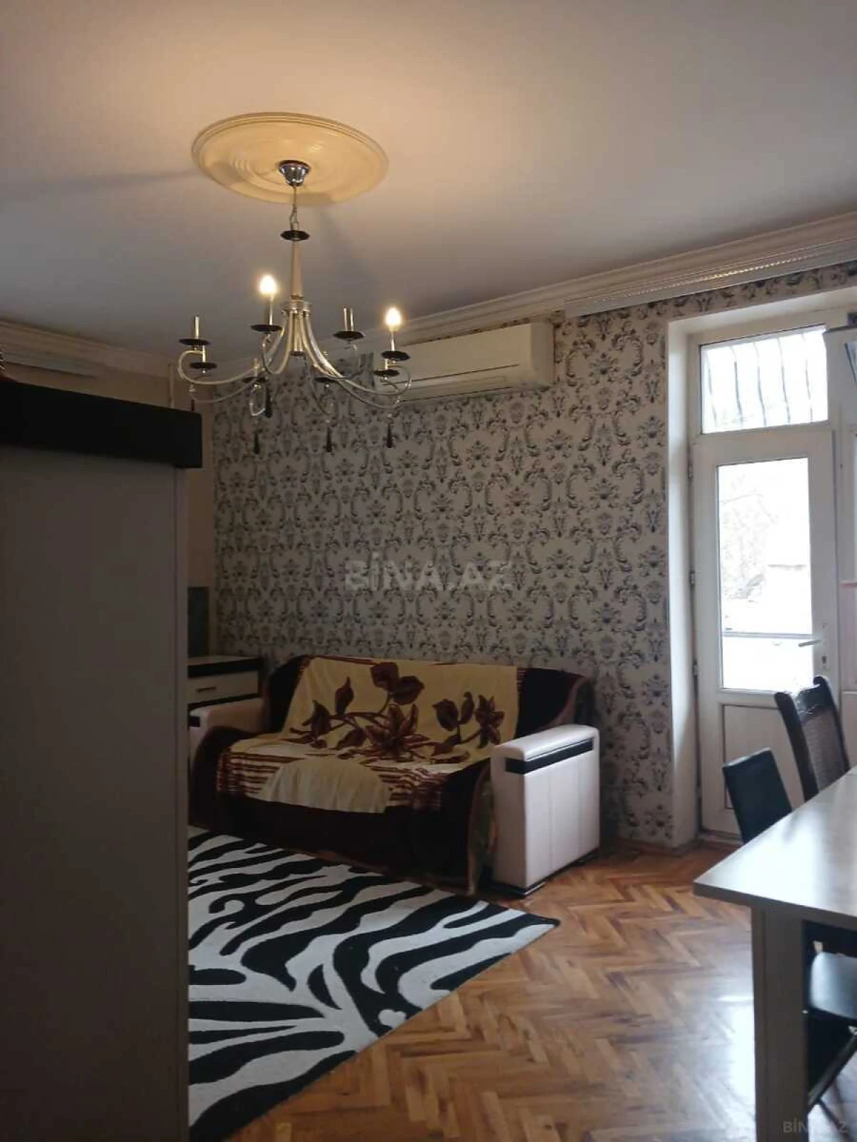 Kirayə verilir 3 otaqlı mənzil 80 m²