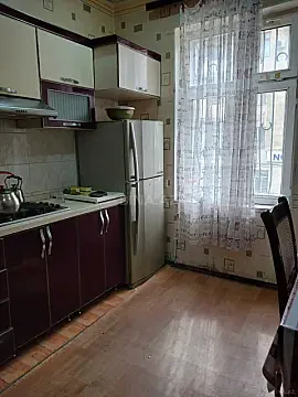 Kirayə verilir 3 otaqlı mənzil 80 m²