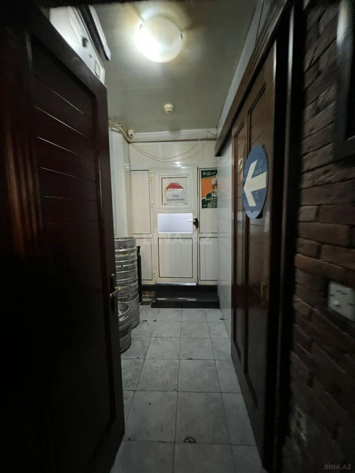 Kirayə verilir obyekt 90 m²