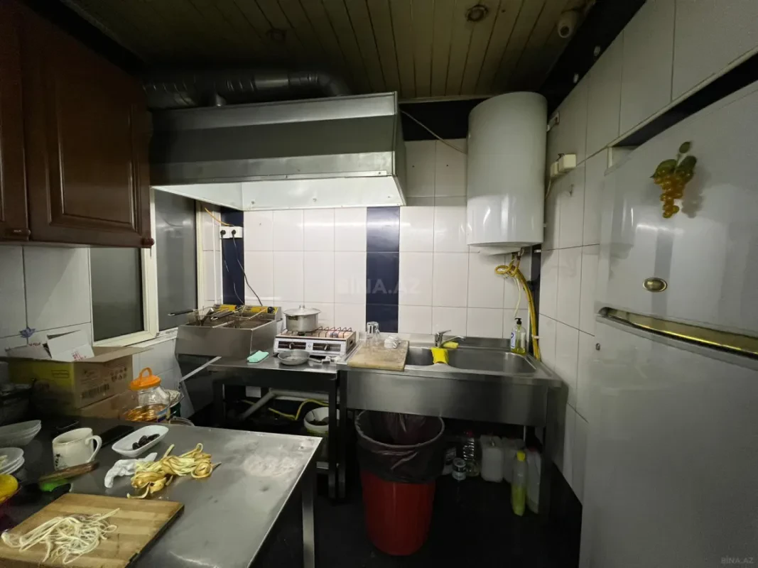 Kirayə verilir obyekt 90 m²
