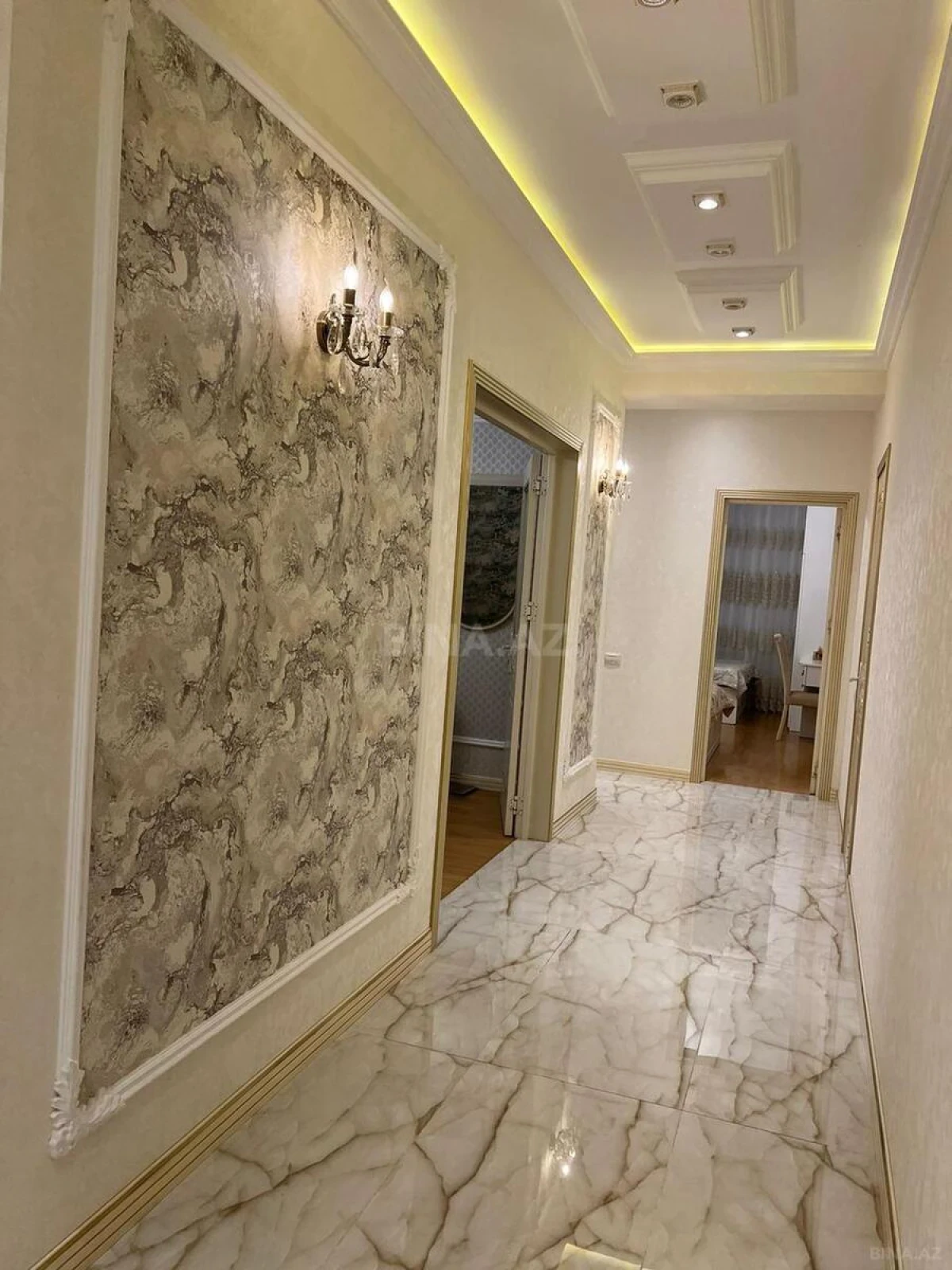 Satılır 3 otaqlı mənzil 125 m²