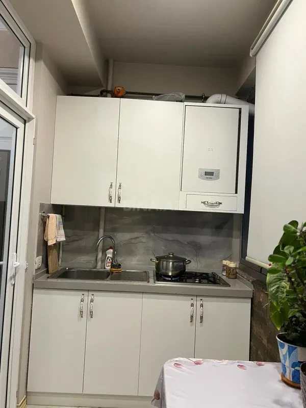 Satılır 3 otaqlı mənzil 125 m²