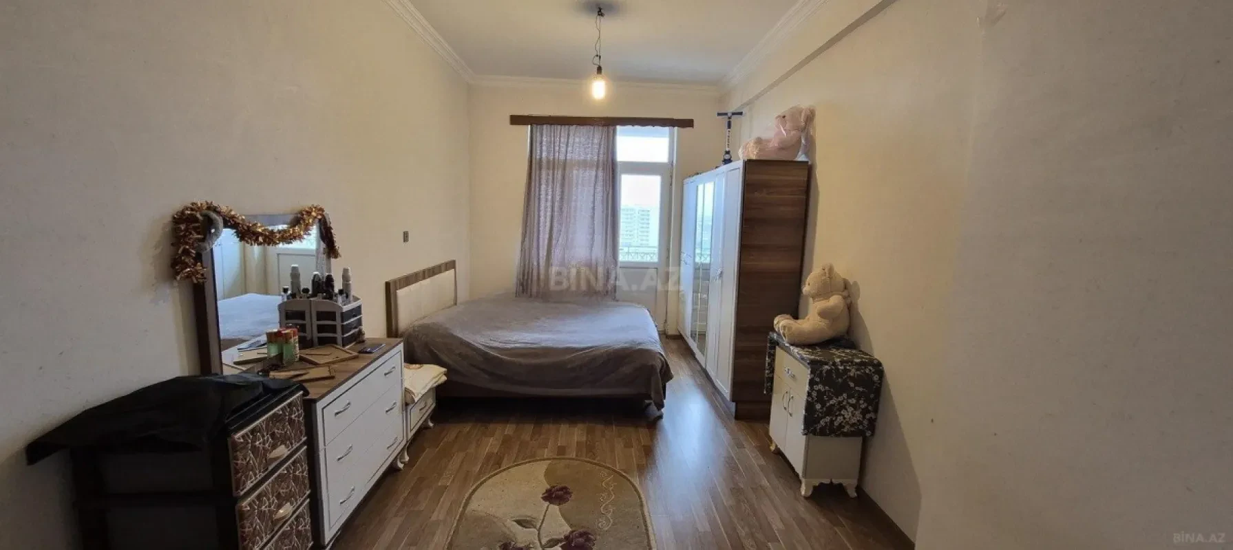 Satılır 2 otaqlı mənzil 85 m²