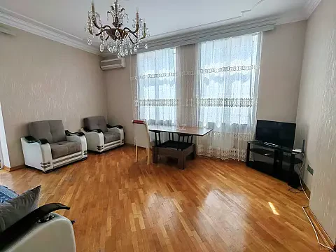 Kirayə verilir 2 otaqlı mənzil 90 m² — Bakı, Nərimanov 2 otaq 90.00 m²