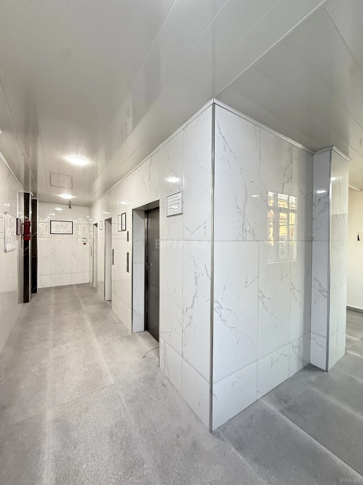 Satılır 3 otaqlı mənzil 70 m²