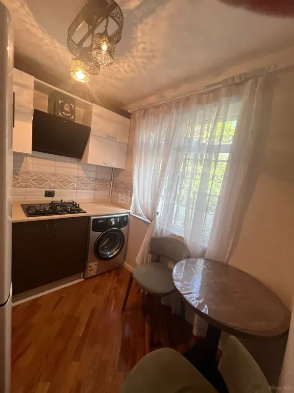 Satılır 3 otaqlı mənzil 65 m²