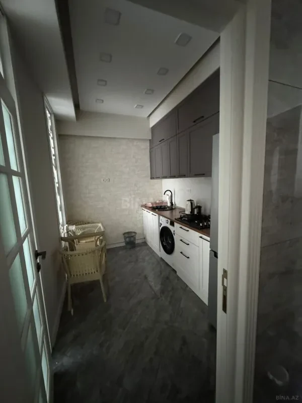 Kirayə verilir 2 otaqlı mənzil 60 m²