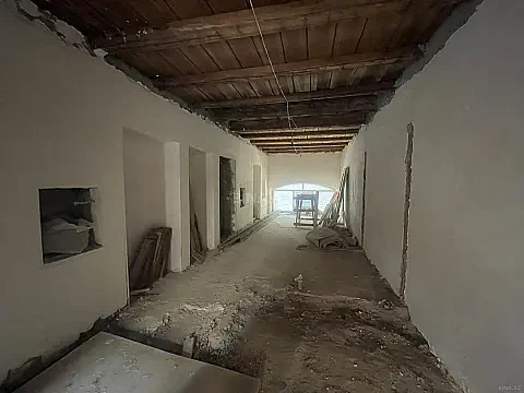 Satılır obyekt 31 m²
