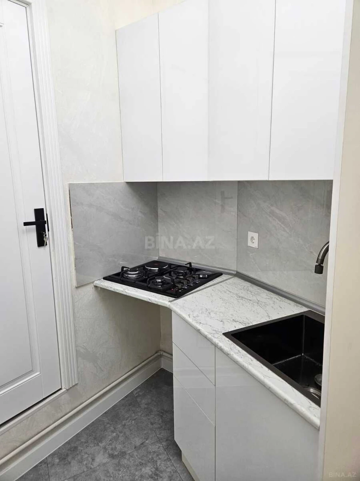 Satılır 1 otaqlı mənzil 30 m²