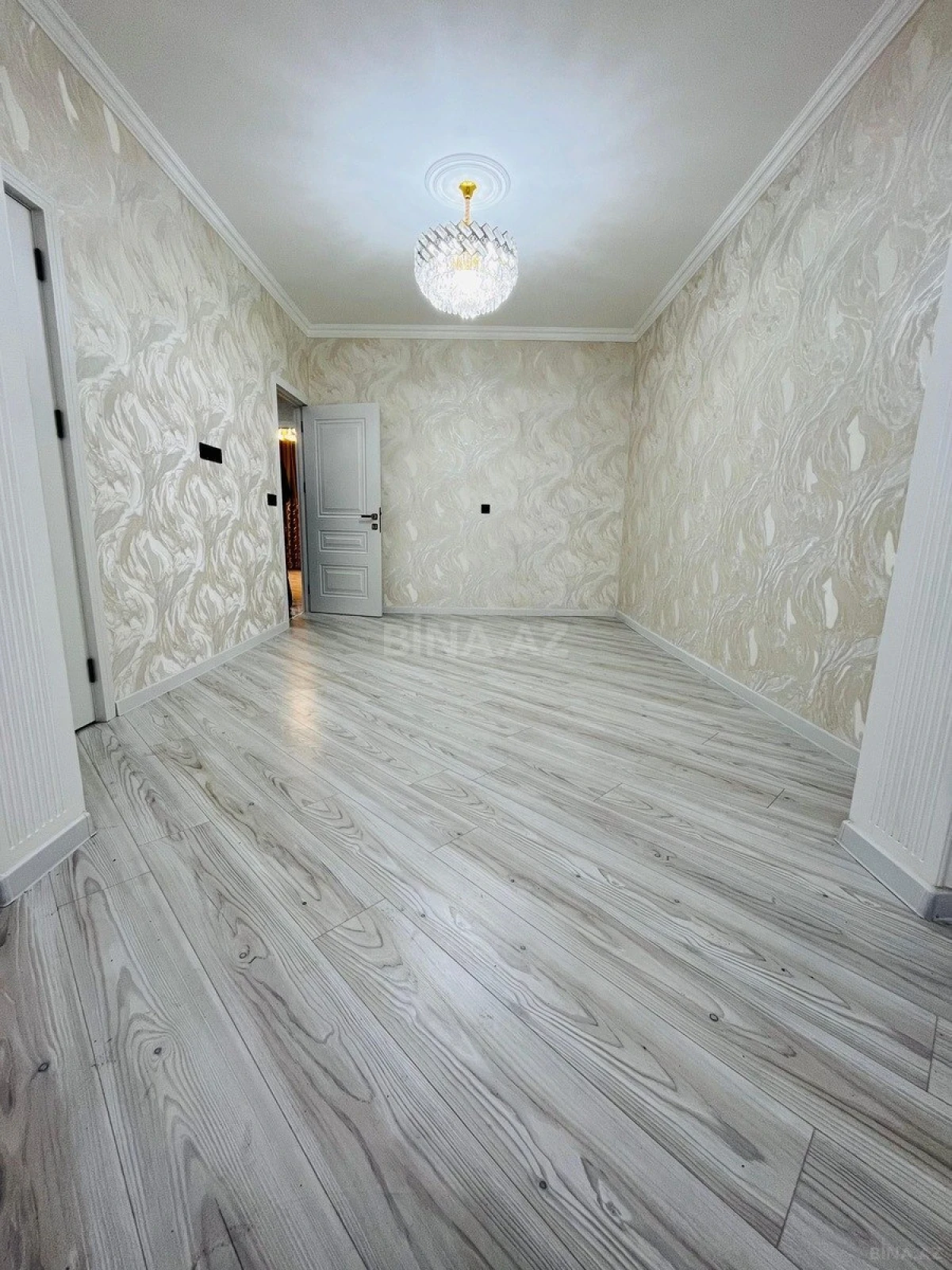 Satılır 3 otaqlı mənzil 65 m²