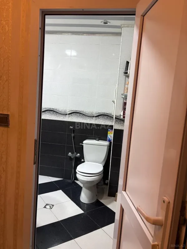 Satılır 2 otaqlı mənzil 65 m²