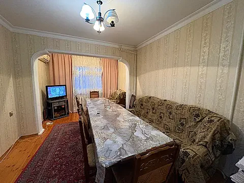Satılır 2 otaqlı mənzil 65 m² — Bakı, Yeni Günəşli 2 otaq 65.00 m²