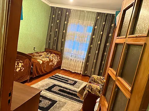 Satılır 2 otaqlı mənzil 65 m²