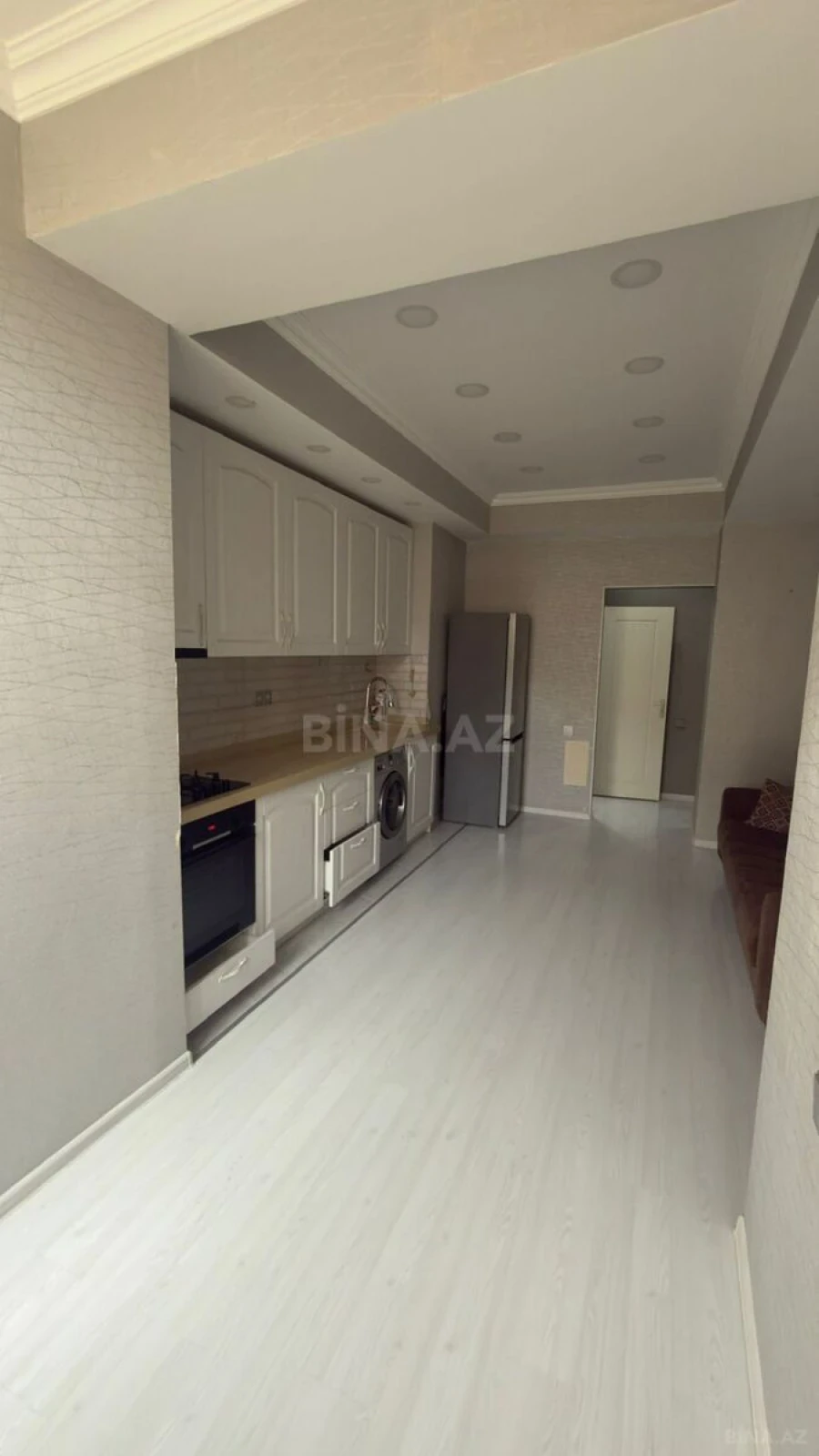 Kirayə verilir 2 otaqlı mənzil 68 m²