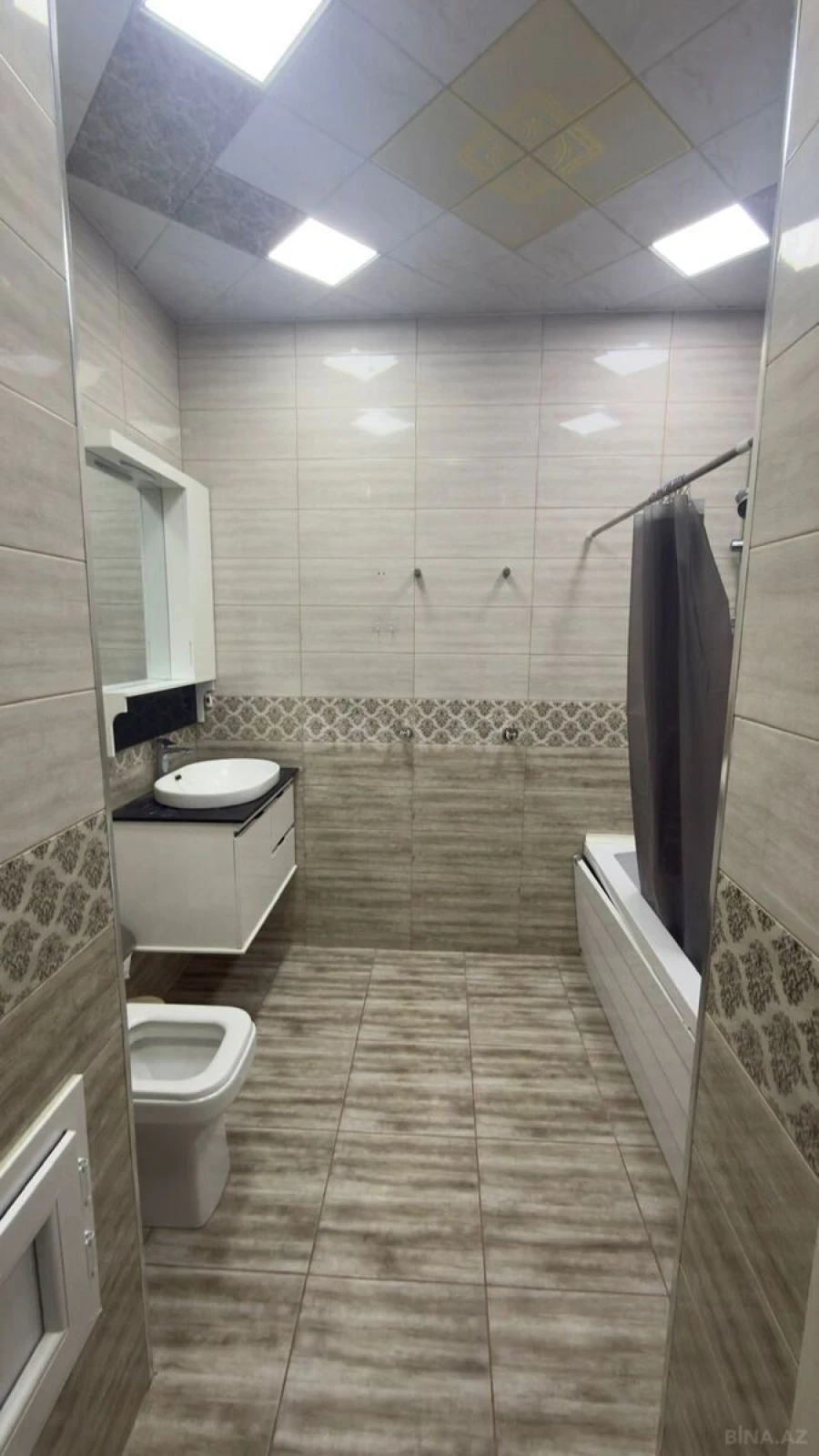 Kirayə verilir 2 otaqlı mənzil 68 m²